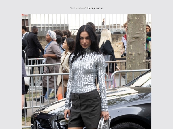 Bronnen onthullen wat er aan de hand is nu Brooklyn Beckham zijn ouders zou hebben geblokkeerd